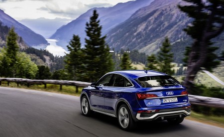 2021 Audi Q5 Sportback (Color: Ultra Blue) Rear Three-Quarter Wallpapers  450x275 (70)