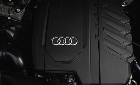 2021 Audi Q5 Sportback Engine Wallpapers 450x275 (45)