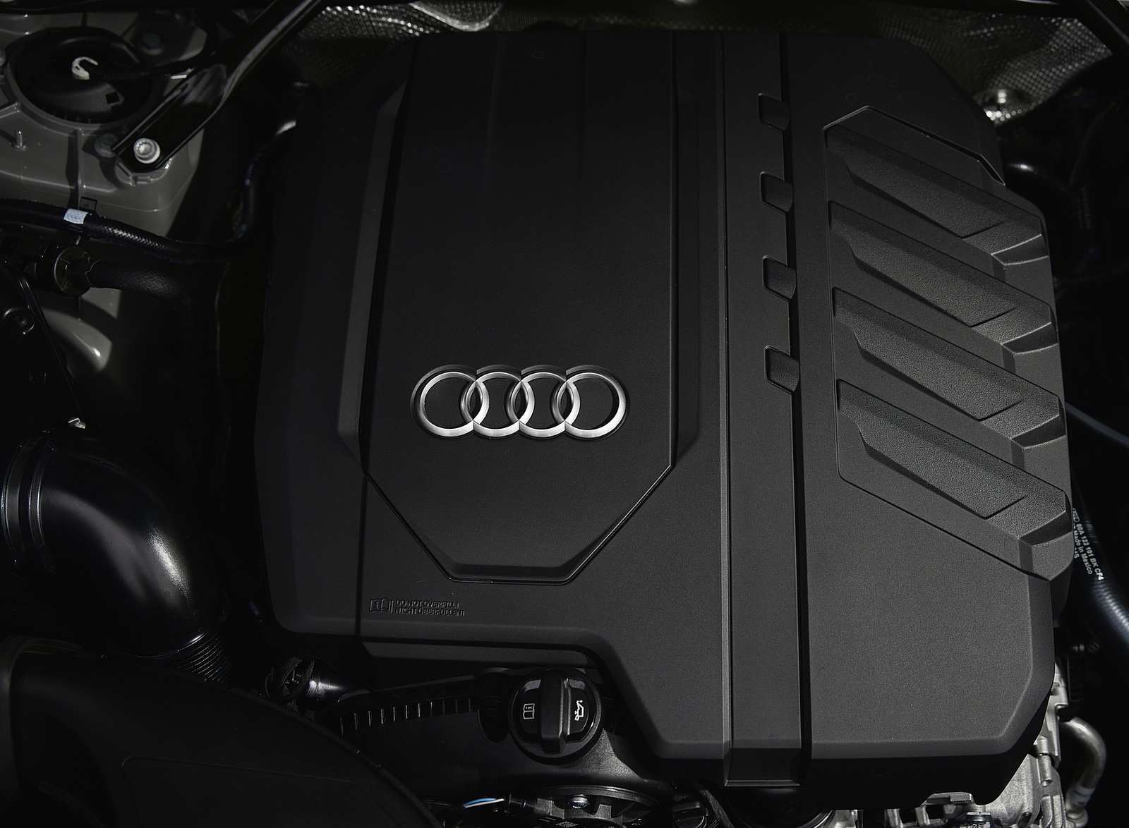 2021 Audi Q5 Sportback Engine Wallpapers #45 of 158