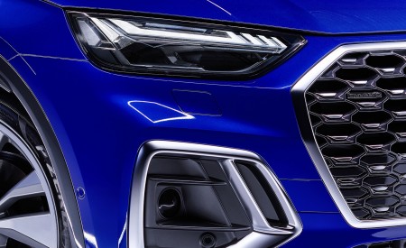 2021 Audi Q5 Sportback Headlight Wallpapers 450x275 (146)