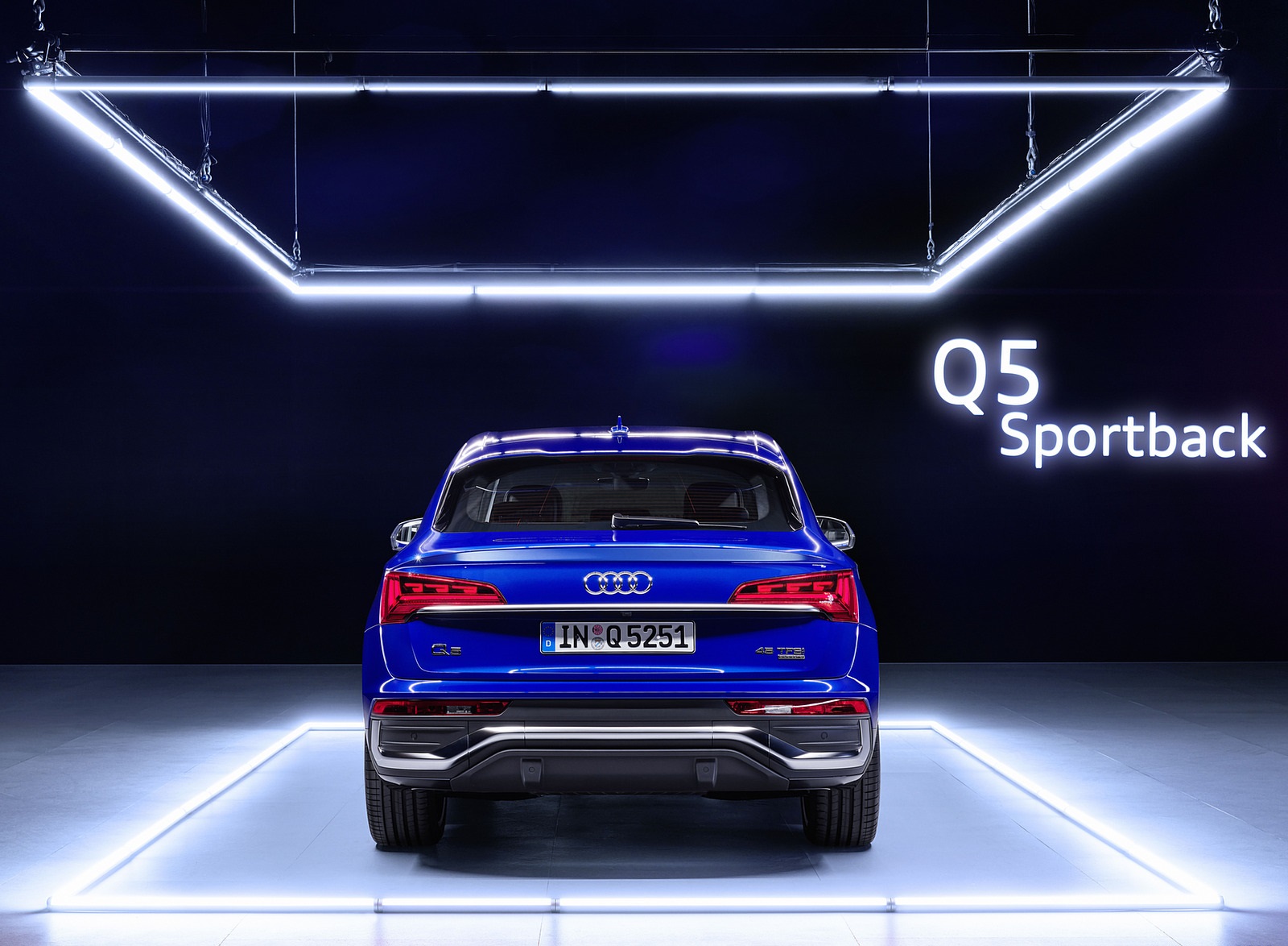 2021 Audi Q5 Sportback Rear Wallpapers #138 of 158