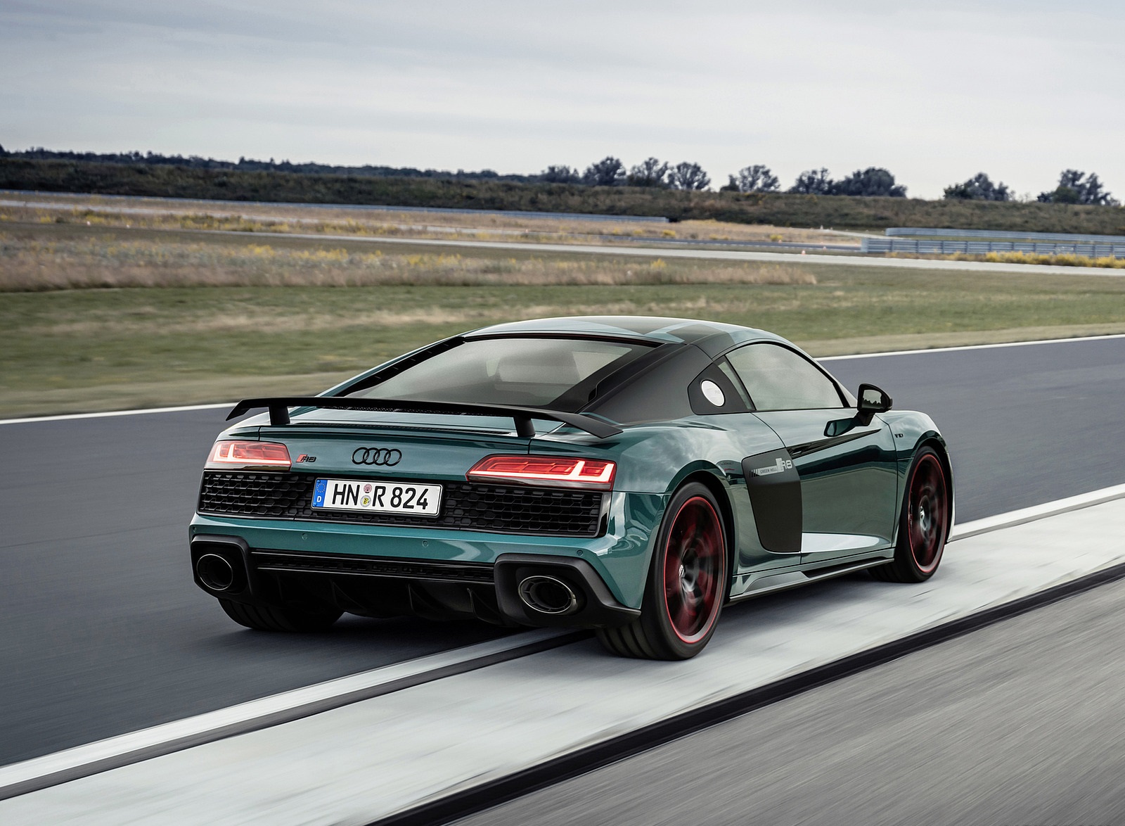 2021 Audi R8 Green Hell (Color: Tioman Green) Rear Three-Quarter Wallpapers #2 of 46