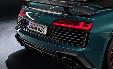 2021 Audi R8 Green Hell (Color: Tioman Green) Spoiler Wallpapers 450x275 (26)