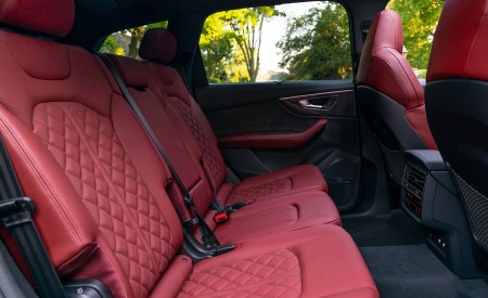 2021 Audi SQ7 (US-Spec) Interior Rear Seats Wallpapers  450x275 (29)