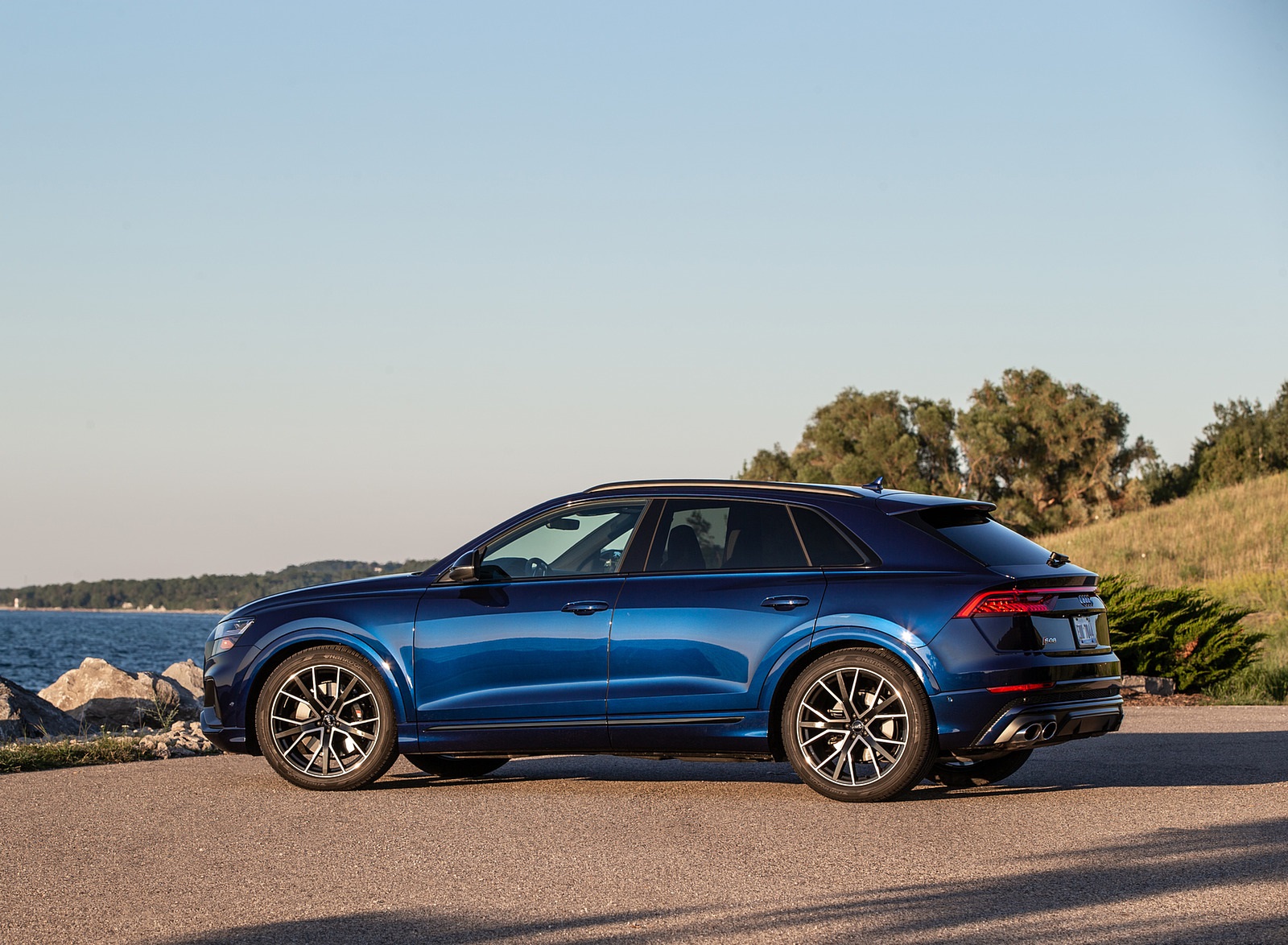 2021 Audi SQ8 (US-Spec) Side Wallpapers #11 of 30