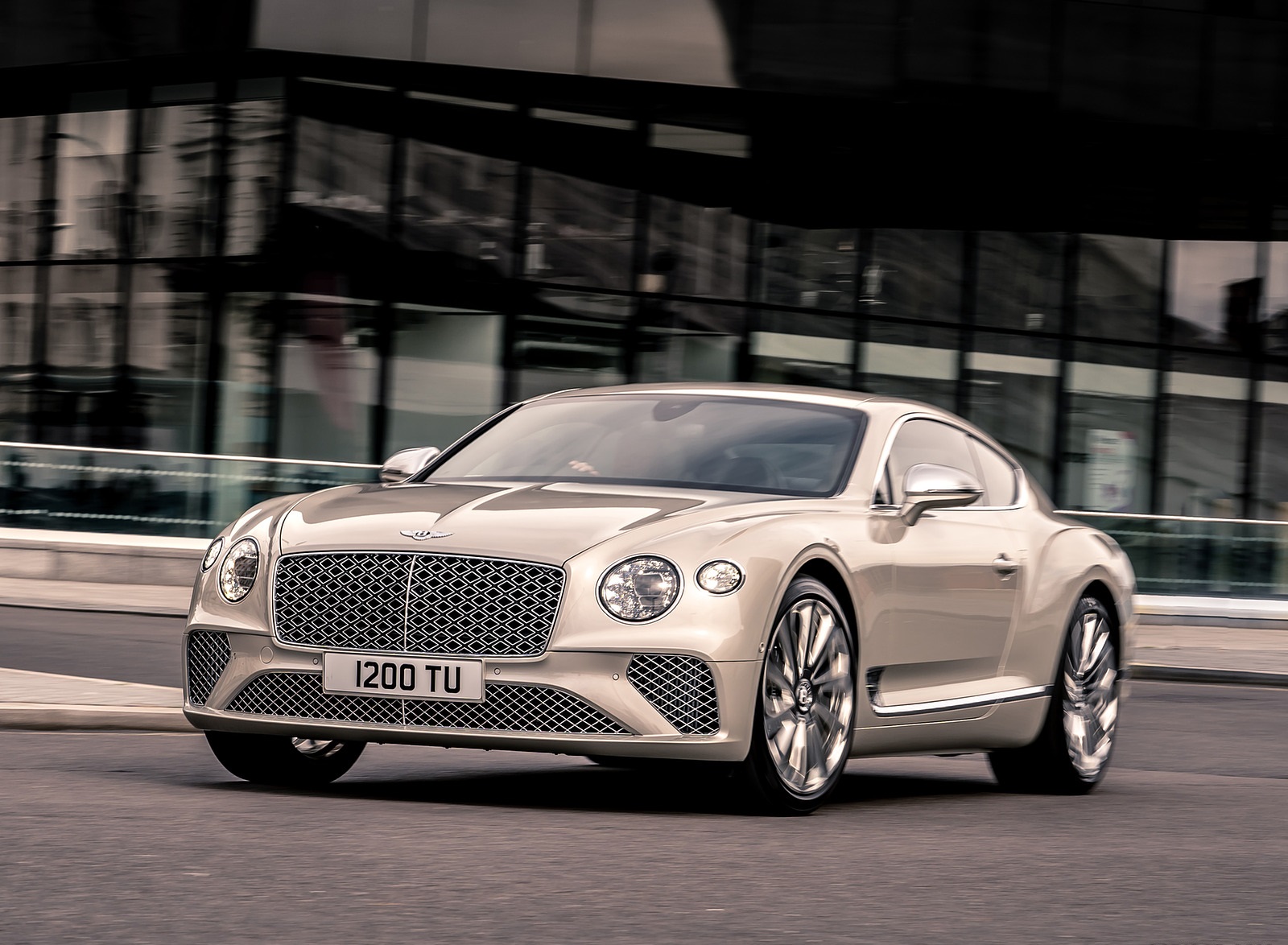 2021 Bentley Continental GT Mulliner Front Three-Quarter Wallpapers #1 of 14