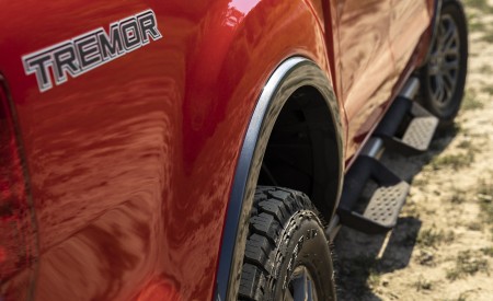 2021 Ford Ranger Tremor Off-Road Package Lariat Detail Wallpapers  450x275 (8)