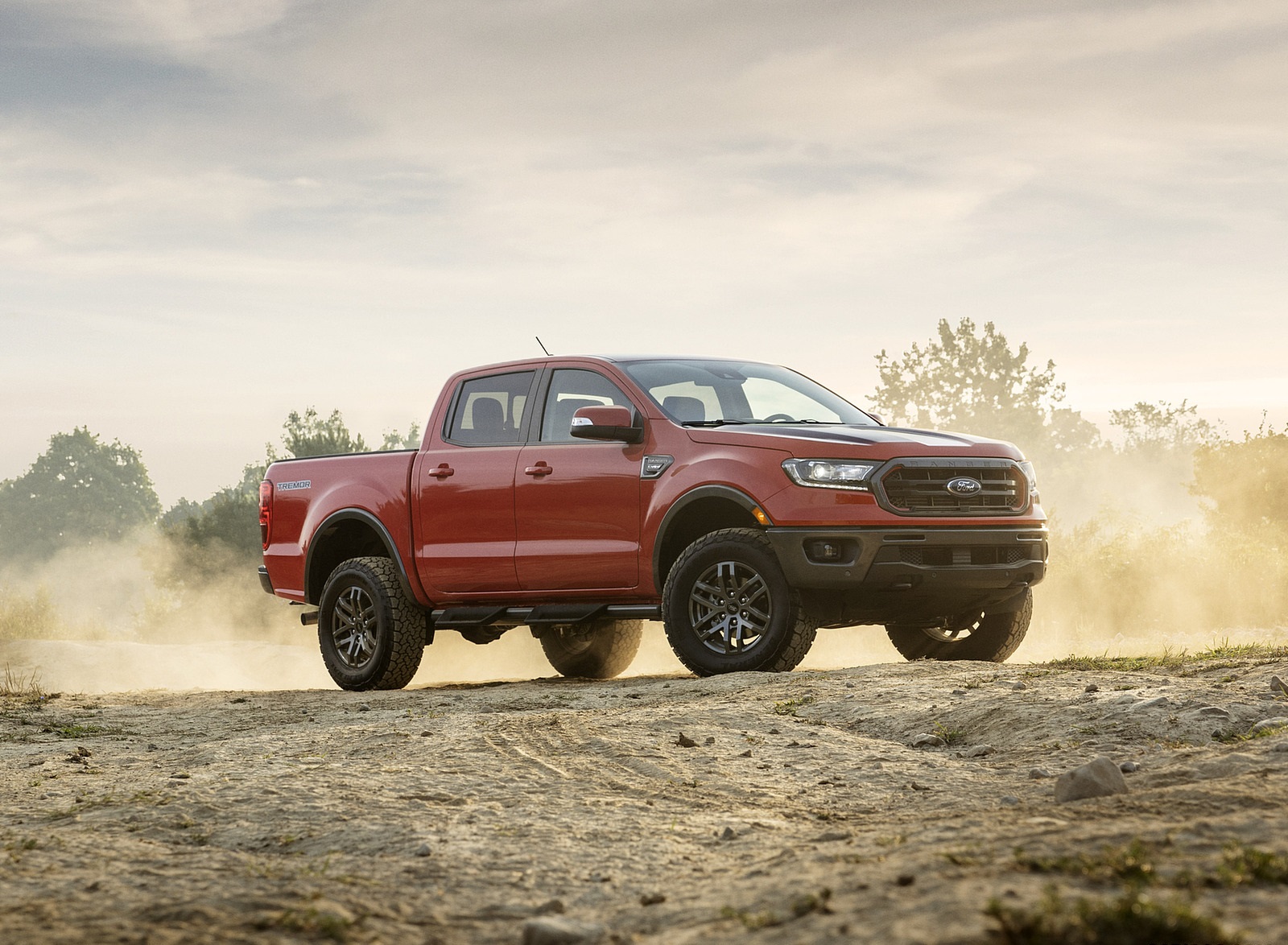 2021 Ford Ranger Tremor Off-Road Package Lariat Front Three-Quarter Wallpapers (1)