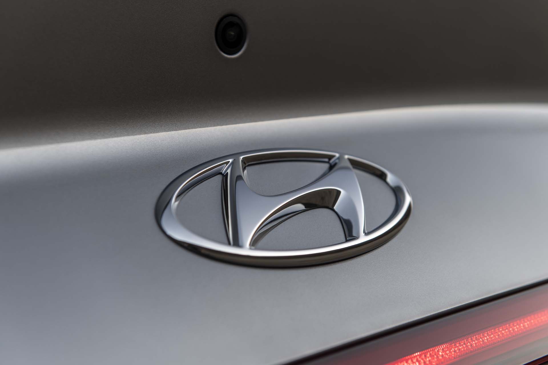 2021 Hyundai Sonata N Line (Color: Silver Pearl) Badge Wallpapers #91 of 124