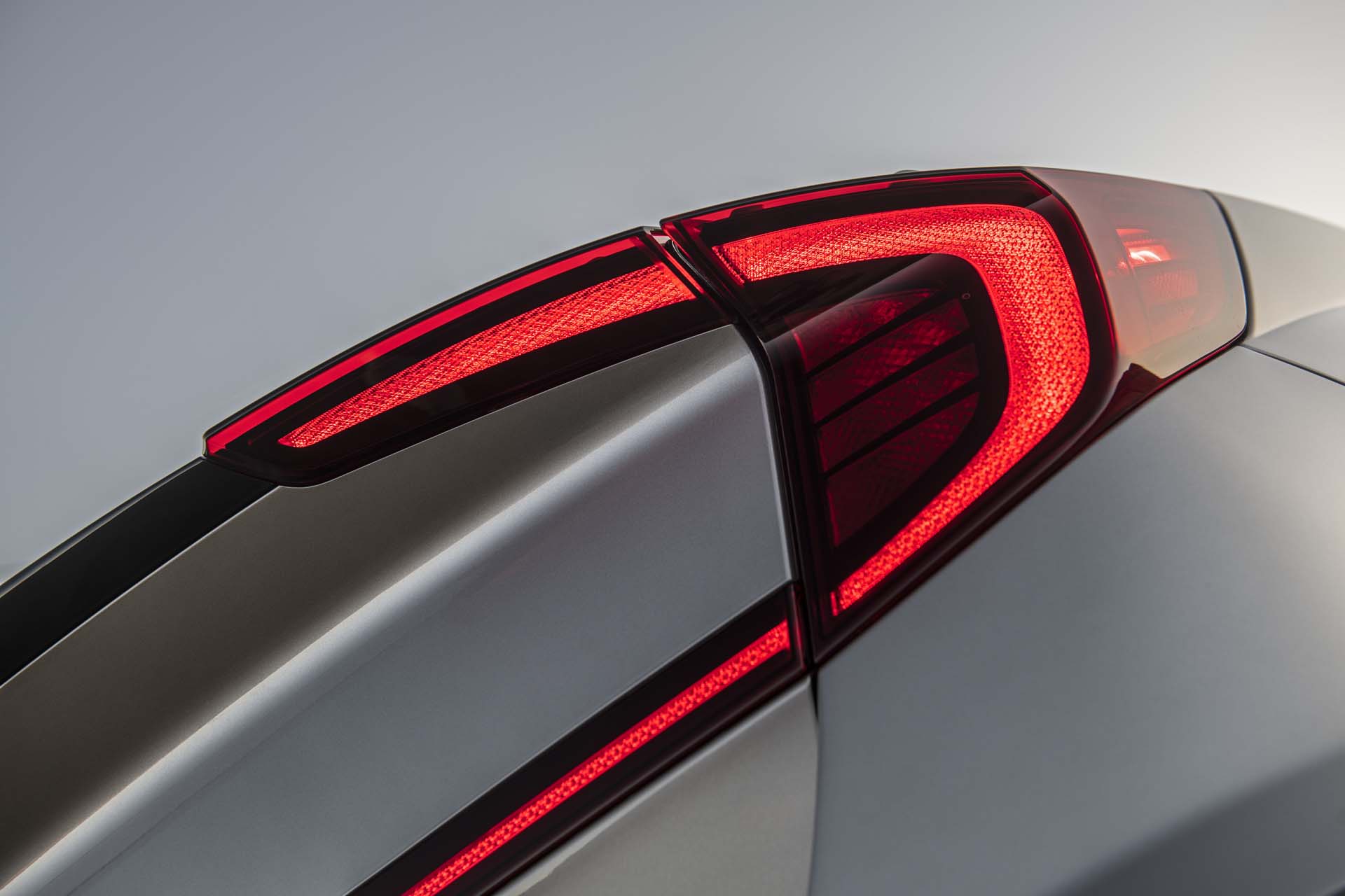 2021 Hyundai Sonata N Line (Color: Silver Pearl) Tail Light Wallpapers #87 of 124