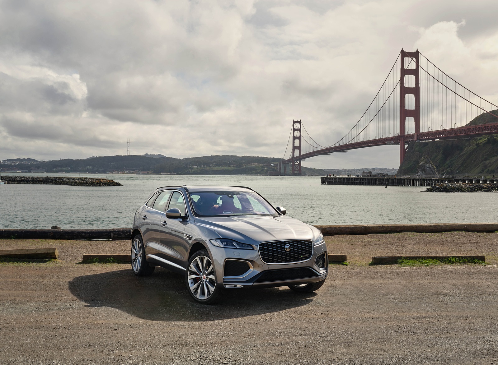 2021 Jaguar F-PACE Front Three-Quarter Wallpapers #27 of 88