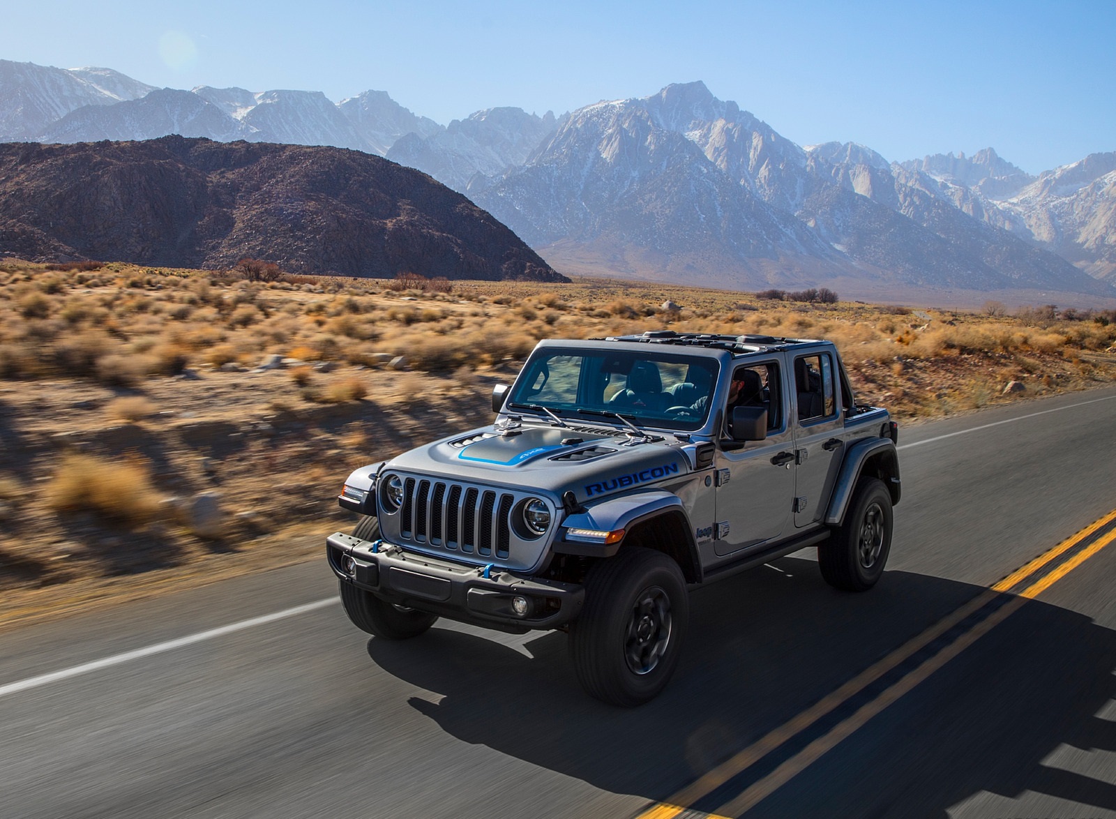 2021 Jeep Wrangler 4xe Plug-In Hybrid Front Three-Quarter Wallpapers  #11 of 62