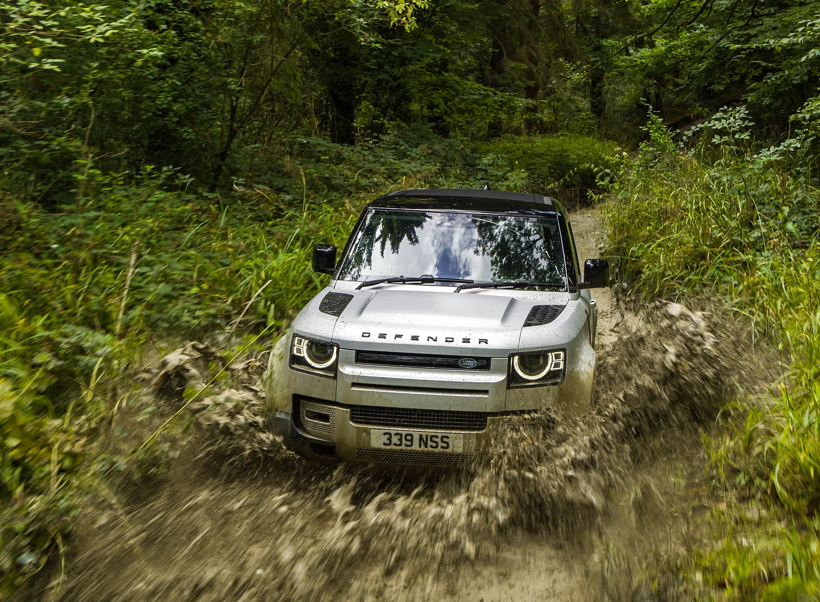 2021 Land Rover Defender 90 Off-Road Wallpapers  #16 of 51