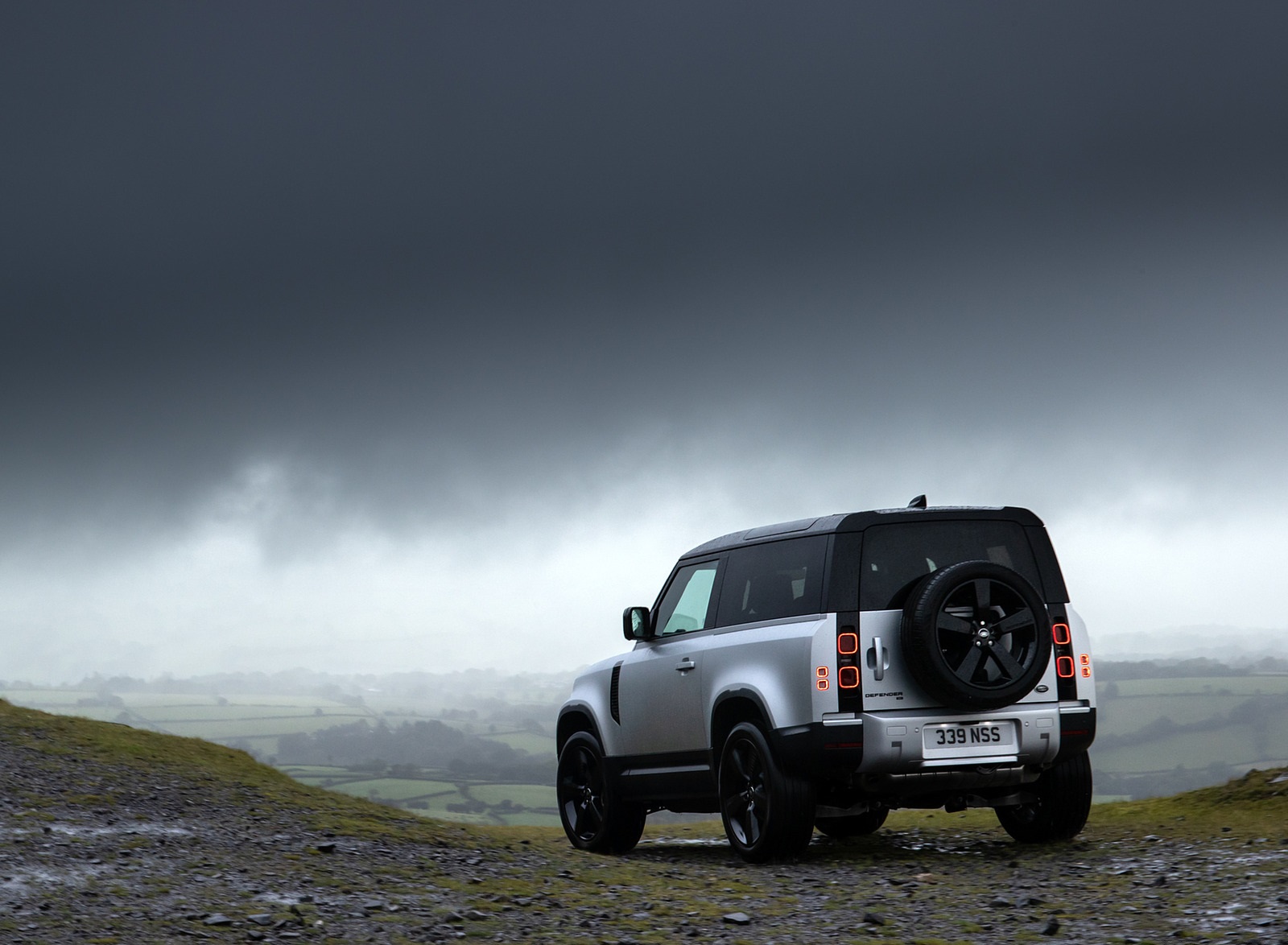 2021 Land Rover Defender 90 Rear Three-Quarter Wallpapers #22 of 51