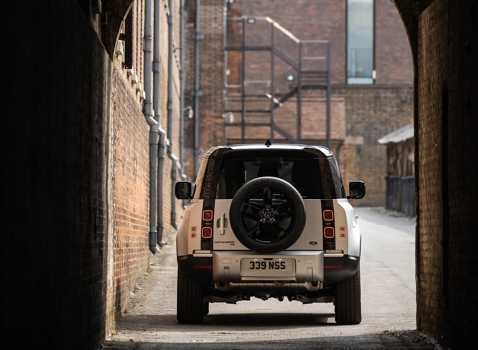 2021 Land Rover Defender 90 Rear Wallpapers #30 of 51