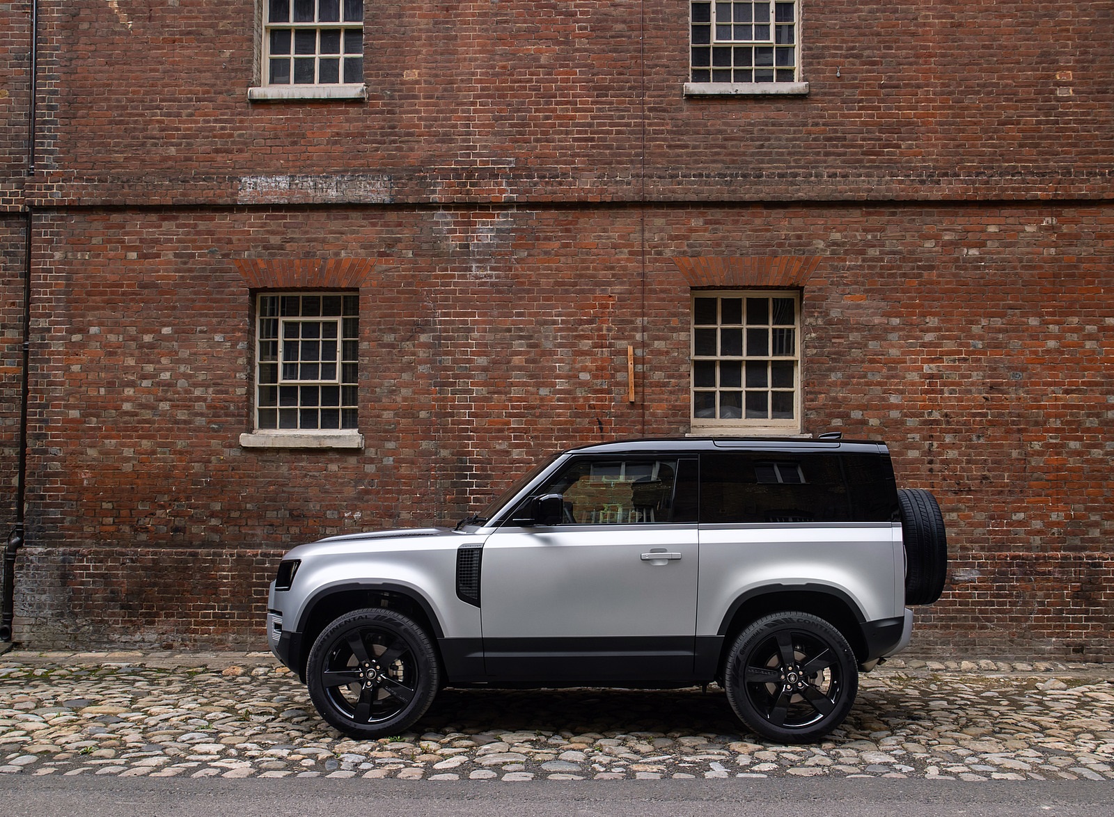 2021 Land Rover Defender 90 Side Wallpapers #32 of 51