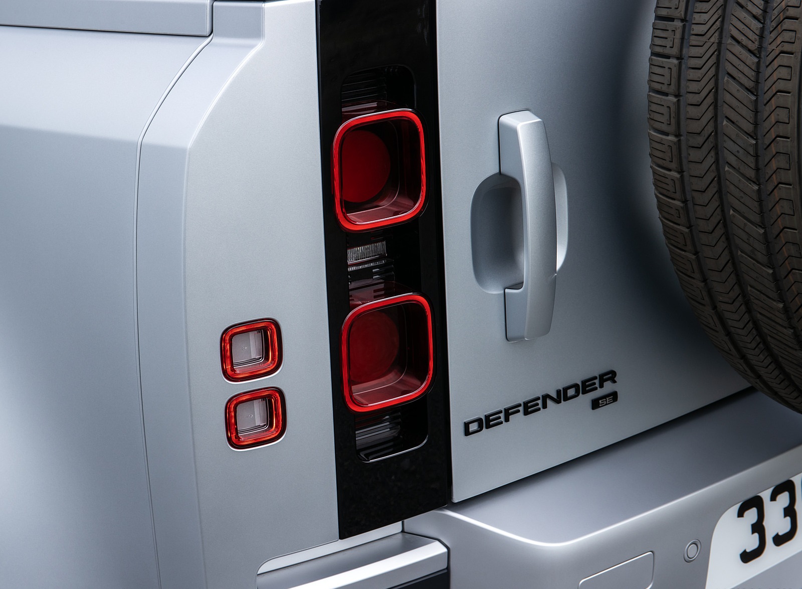 2021 Land Rover Defender 90 Tail Light Wallpapers #39 of 51