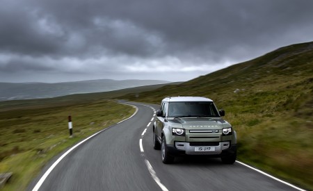 2021 Land Rover Defender Plug-In Hybrid Front Wallpapers  450x275 (5)