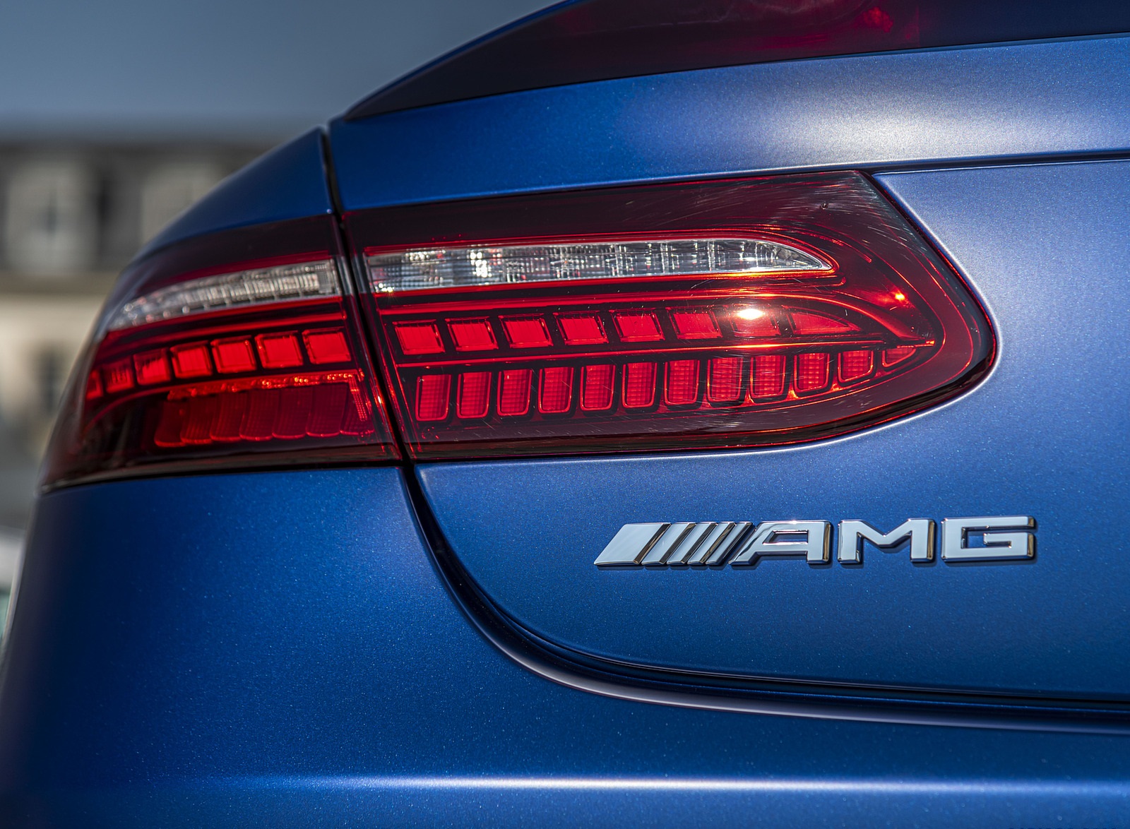 2021 Mercedes-AMG E 53 4MATIC+ Cabriolet (Color: Magno Brilliant Blue) Tail Light Wallpapers  #113 of 152
