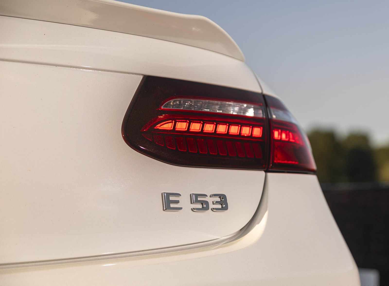 2021 Mercedes-AMG E 53 Cabriolet (US-Spec) Tail Light Wallpapers #31 of 152