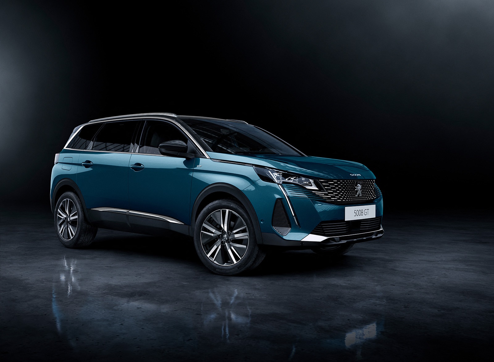 2021 Peugeot 5008 Front Three-Quarter Wallpapers #17 of 25