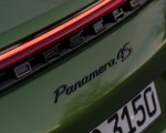 2021 Porsche Panamera 4S (Color: Mamba Green Metallic) Badge Wallpapers 150x120 (38)