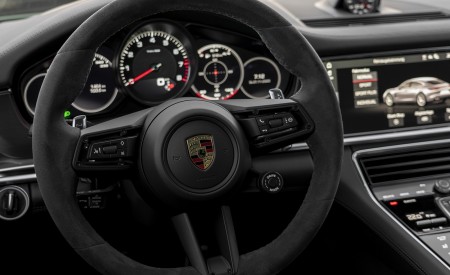 2021 Porsche Panamera 4S (Color: Mamba Green Metallic) Interior Steering Wheel Wallpapers 450x275 (40)