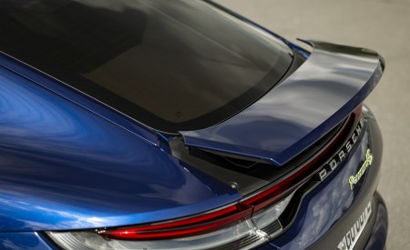 2021 Porsche Panamera 4S E-Hybrid (Color: Gentian Blue Metallic) Spoiler Wallpapers 450x275 (96)