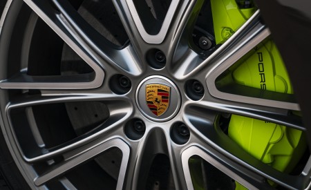 2021 Porsche Panamera 4S E-Hybrid (Color: Truffle Brown Metallic) Wheel Wallpapers 450x275 (22)