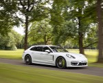 2021 Porsche Panamera 4S E-Hybrid Sport Turismo (Color: Carrara White Metallic) Front Three-Quarter Wallpapers 150x120 (2)