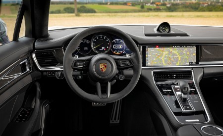 2021 Porsche Panamera 4S E-Hybrid Sport Turismo (Color: Carrara White Metallic) Interior Cockpit Wallpapers 450x275 (47)