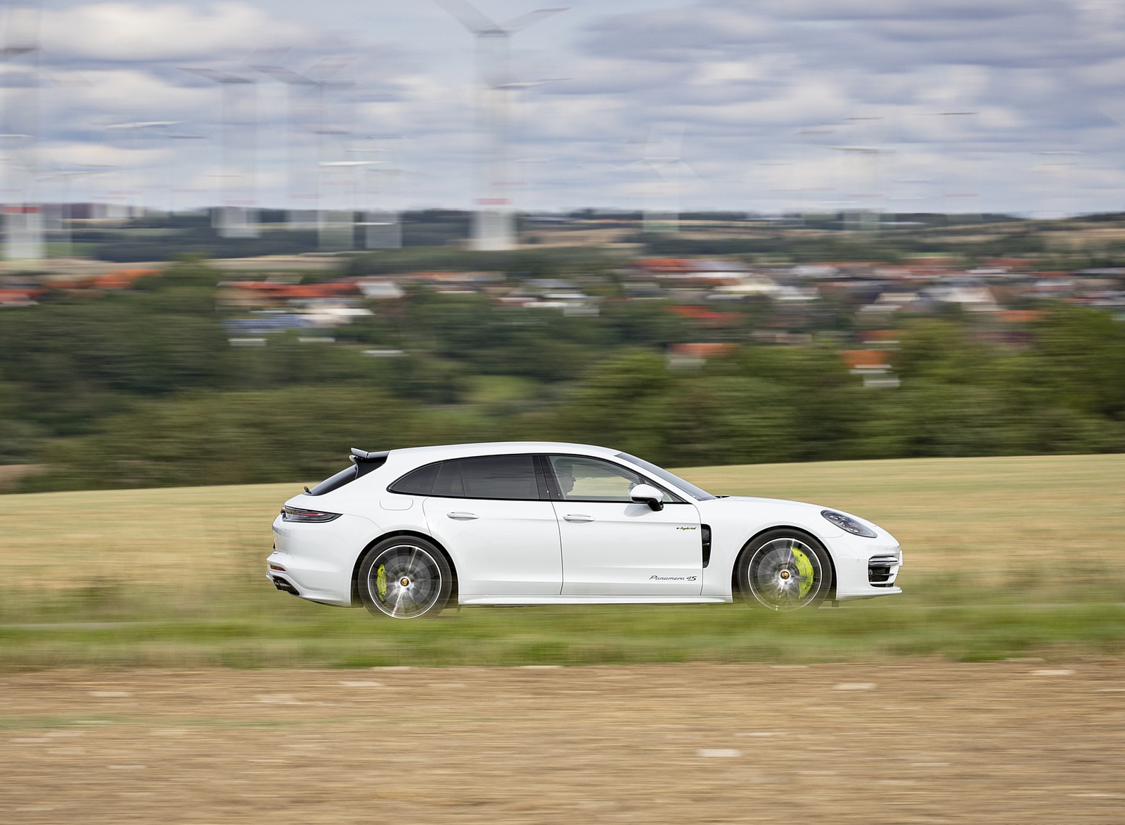 2021 Porsche Panamera 4S E-Hybrid Sport Turismo (Color: Carrara White Metallic) Side Wallpapers  #6 of 49