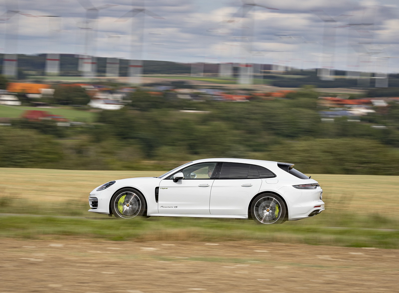 2021 Porsche Panamera 4S E-Hybrid Sport Turismo (Color: Carrara White Metallic) Side Wallpapers #7 of 49