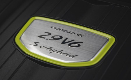 2021 Porsche Panamera 4S E-Hybrid (US-Spec) Engine Wallpapers 450x275 (71)