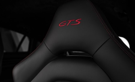 2021 Porsche Panamera GTS (Color: Carmine Red) Interior Seats Wallpapers 450x275 (67)