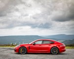 2021 Porsche Panamera GTS (Color: Carmine Red) Side Wallpapers 150x120 (38)