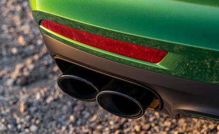 2021 Porsche Panamera GTS (Color: Mamba Green) Exhaust Wallpapers 450x275 (102)