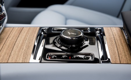 2021 Rolls-Royce Ghost Central Console Wallpapers 450x275 (18)