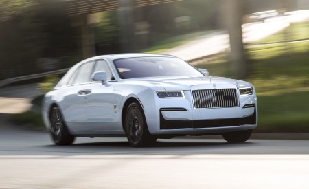 2021 Rolls-Royce Ghost Front Three-Quarter Wallpapers 450x275 (30)