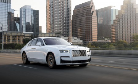 2021 Rolls-Royce Ghost Front Three-Quarter Wallpapers 450x275 (33)