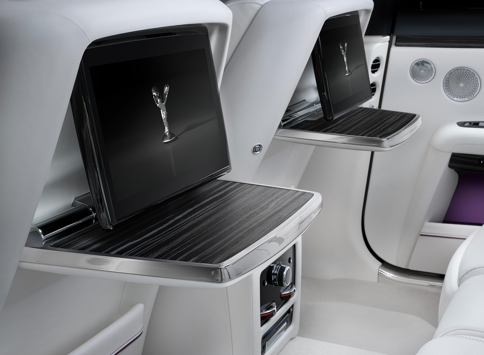 2021 Rolls-Royce Ghost Rear Seat Entertainment System Wallpapers #90 of 91