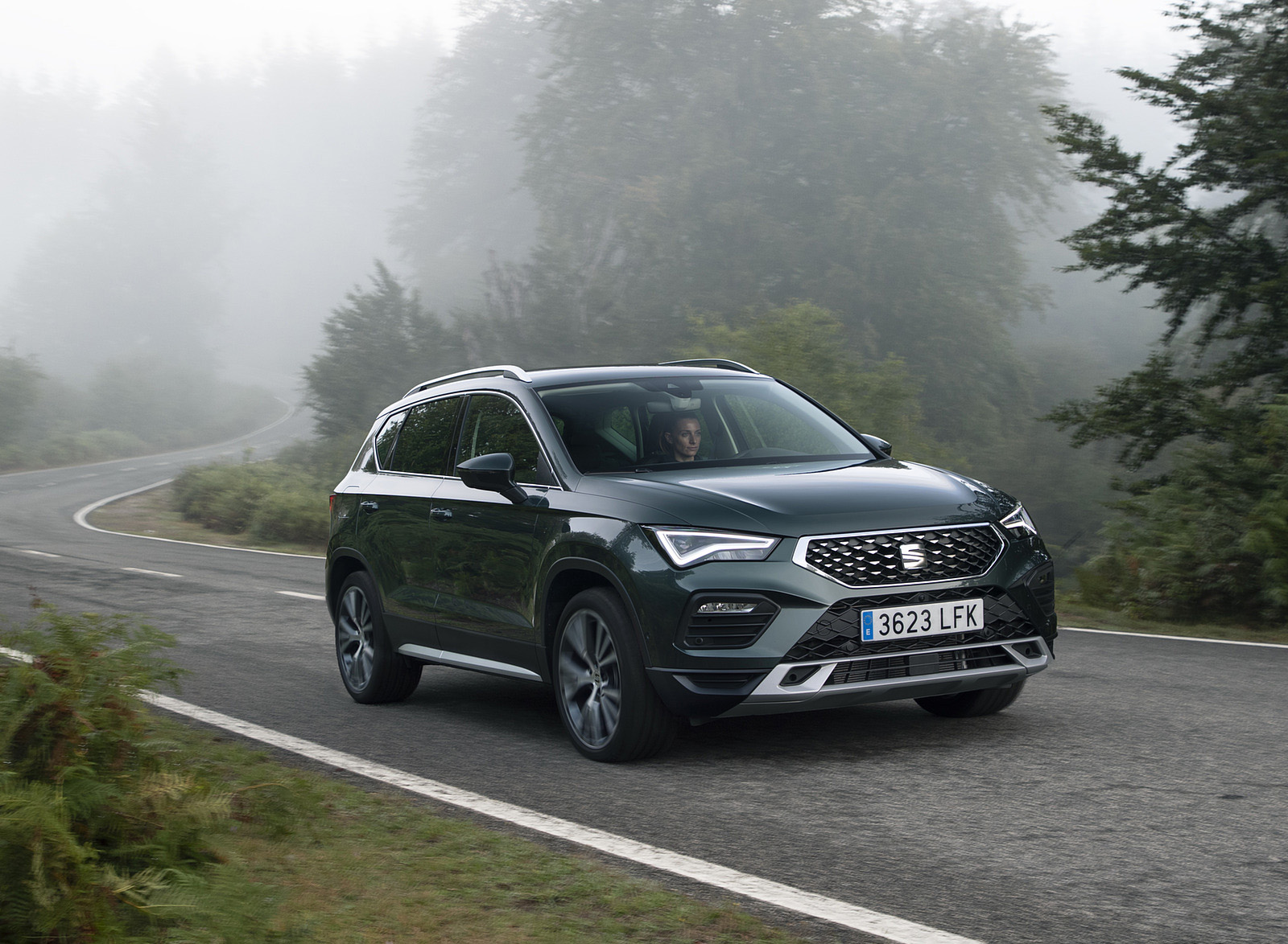 2021 SEAT Ateca Front Three-Quarter Wallpapers #45 of 67