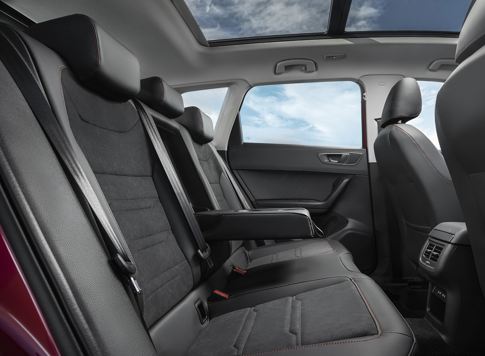 2021 SEAT Ateca Interior Rear Seats Wallpapers #26 of 67