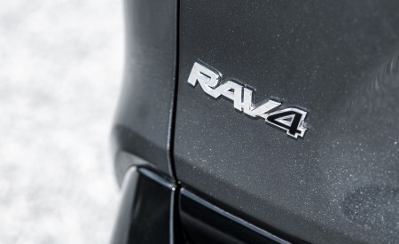 2021 Toyota RAV4 Plug-In Hybrid (Euro-Spec) Badge Wallpapers 450x275 (91)