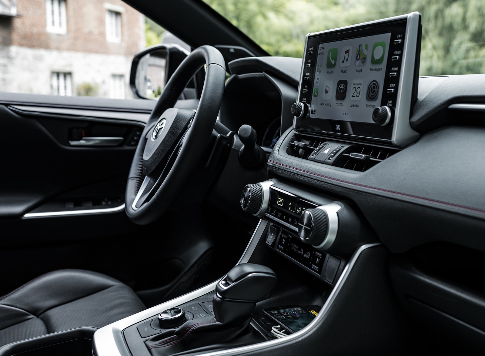 2021 Toyota RAV4 Plug-In Hybrid (Euro-Spec) Central Console Wallpapers #125 of 133