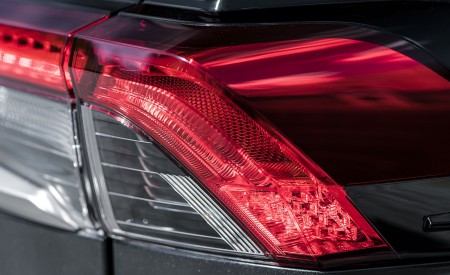 2021 Toyota RAV4 Plug-In Hybrid (Euro-Spec) Tail Light Wallpapers 450x275 (87)
