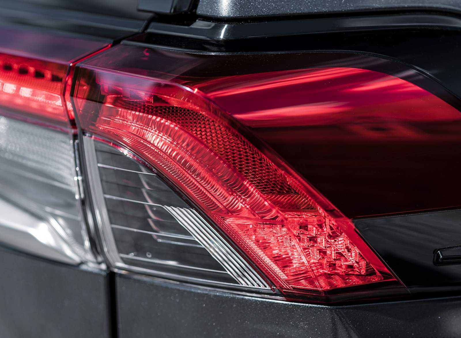 2021 Toyota RAV4 Plug-In Hybrid (Euro-Spec) Tail Light Wallpapers #87 of 133
