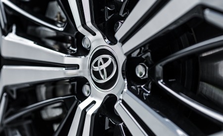 2021 Toyota RAV4 Plug-In Hybrid (Euro-Spec) Wheel Wallpapers 450x275 (82)