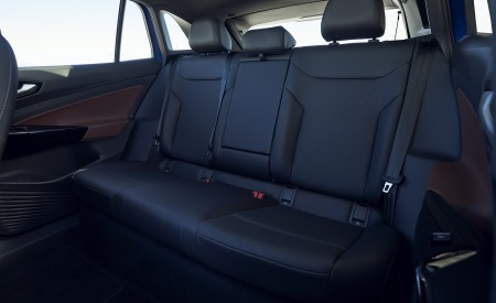 2021 Volkswagen ID.4 Pro S (US-Spec) Interior Rear Seats Wallpapers 450x275 (38)