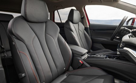 2021 Škoda ENYAQ iV Interior Front Seats Wallpapers 450x275 (81)
